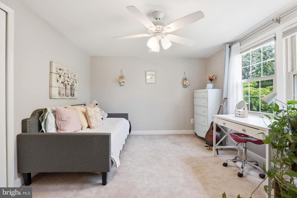 Image 34 of property listing at 1703 CROFTON PKWY, Crofton, MD 21114