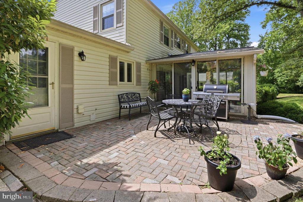 Image 38 of property listing at 1703 CROFTON PKWY, Crofton, MD 21114
