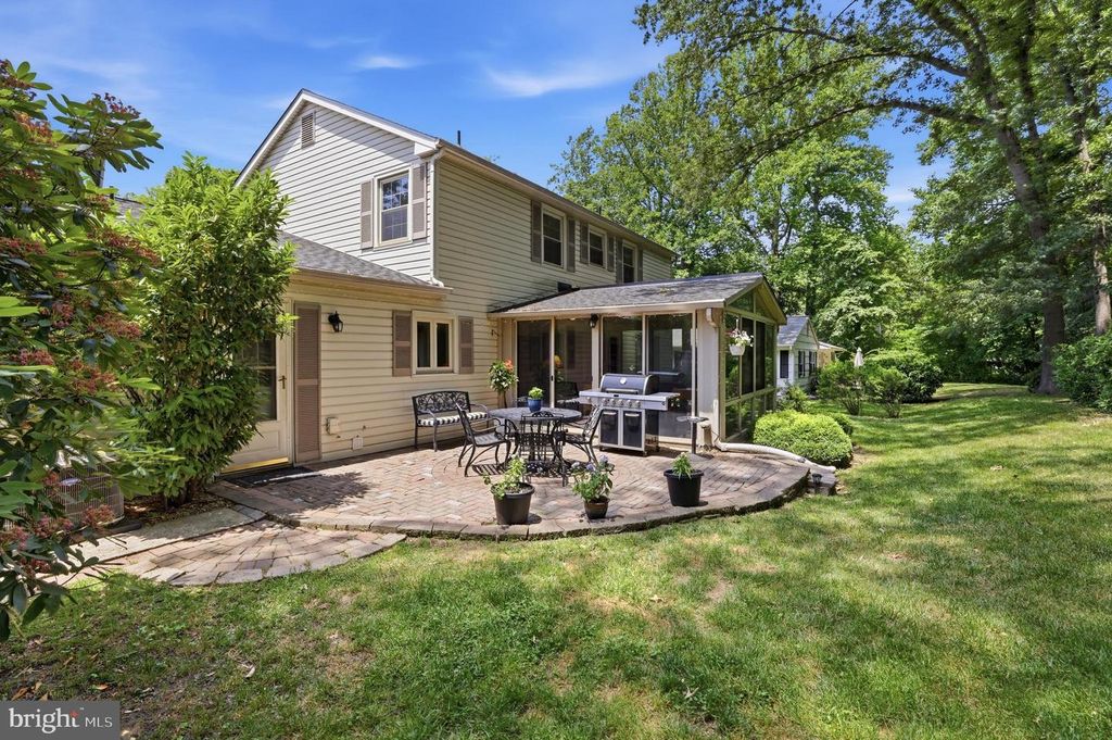 Image 41 of property listing at 1703 CROFTON PKWY, Crofton, MD 21114
