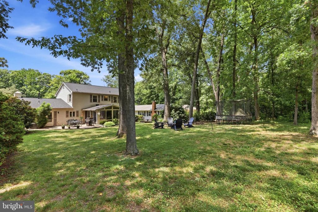 Image 42 of property listing at 1703 CROFTON PKWY, Crofton, MD 21114