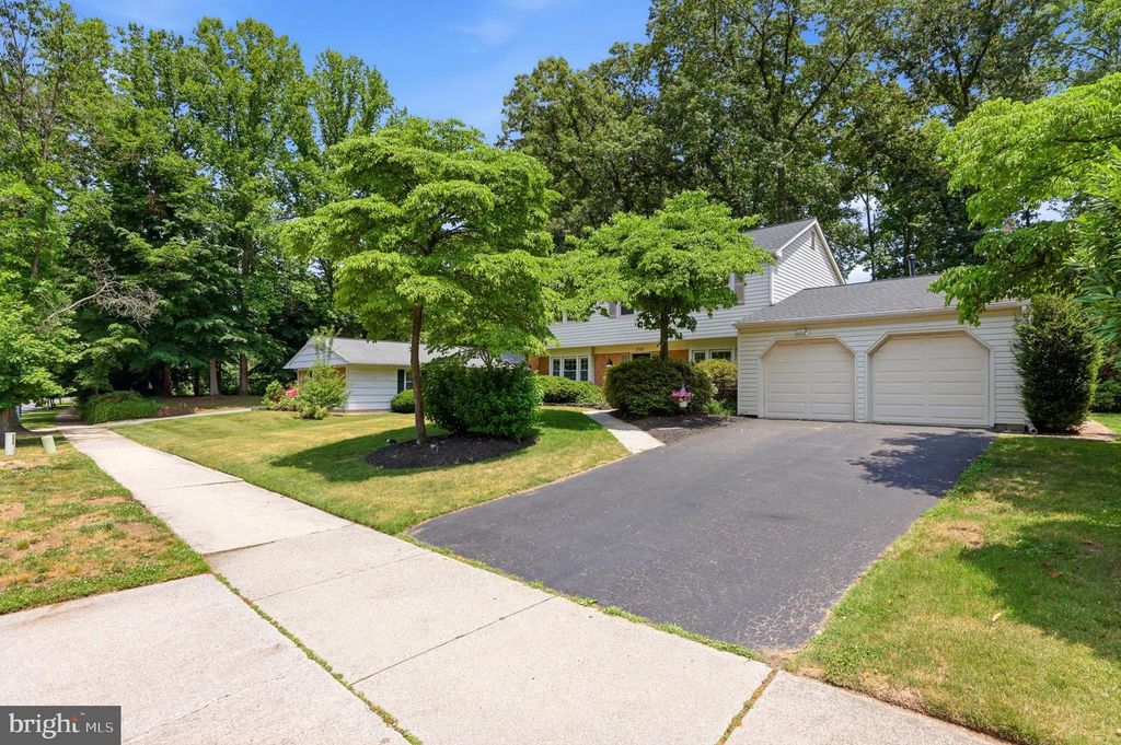 Image 52 of property listing at 1703 CROFTON PKWY, Crofton, MD 21114