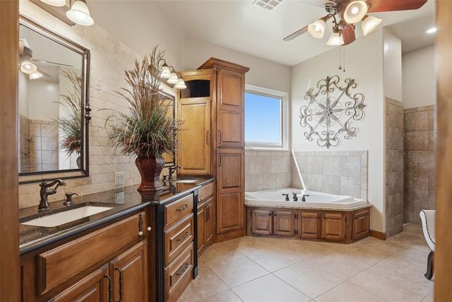 2800 Fontaine Place, El Reno, OK 73036