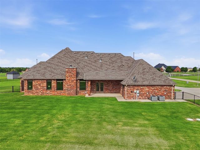 2800 Fontaine Place, El Reno, OK 73036