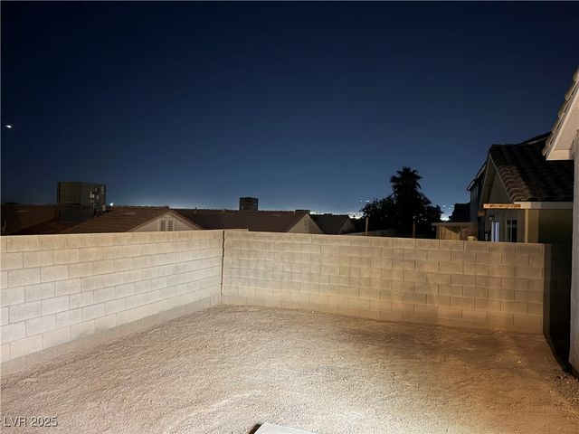 4936 Droubay Drive, Las Vegas, NV 89122