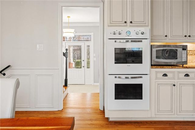 2686 Parkview NE Drive, Atlanta, GA 30345