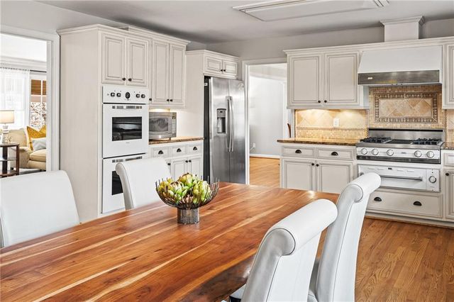 2686 Parkview NE Drive, Atlanta, GA 30345