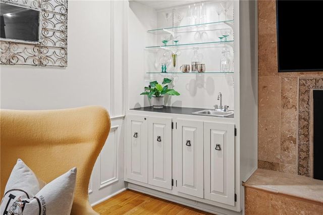 2686 Parkview NE Drive, Atlanta, GA 30345