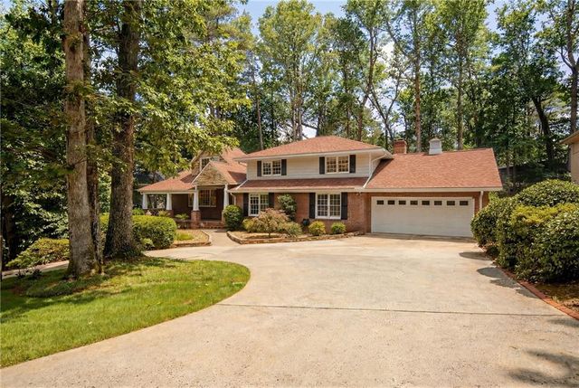 2686 Parkview NE Drive, Atlanta, GA 30345