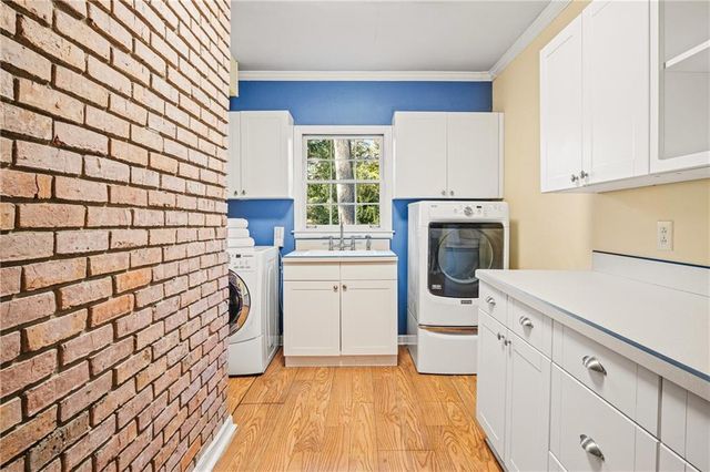 2686 Parkview NE Drive, Atlanta, GA 30345