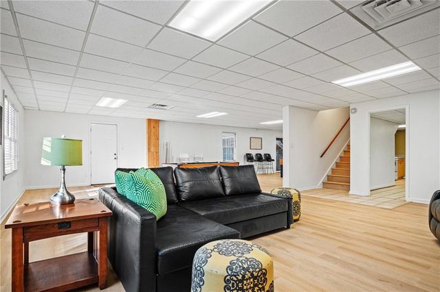 2686 Parkview NE Drive, Atlanta, GA 30345