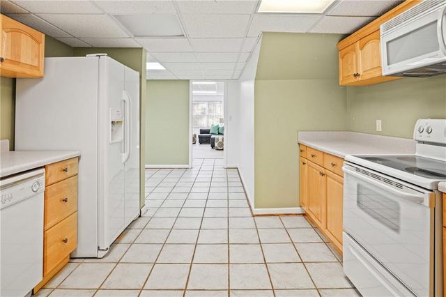 2686 Parkview NE Drive, Atlanta, GA 30345