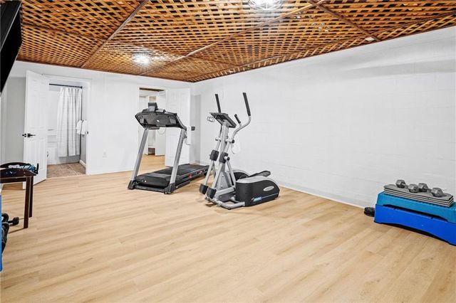 2686 Parkview NE Drive, Atlanta, GA 30345