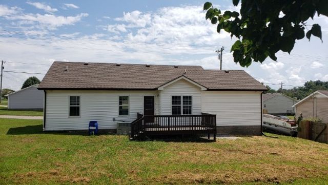 689 Artic Ave, Oak Grove, KY 42262