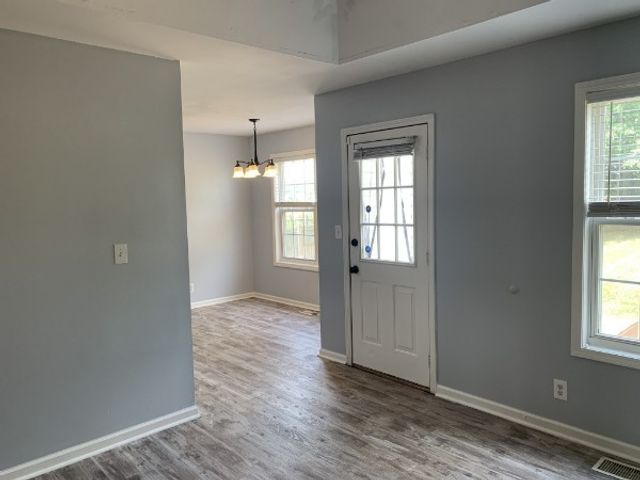 689 Artic Ave, Oak Grove, KY 42262