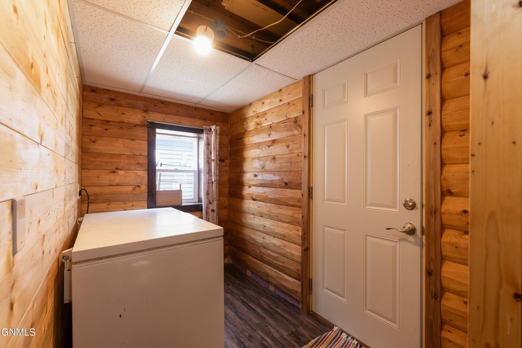 303 1st Avenue NE, Garrison, ND 58540 photo 30