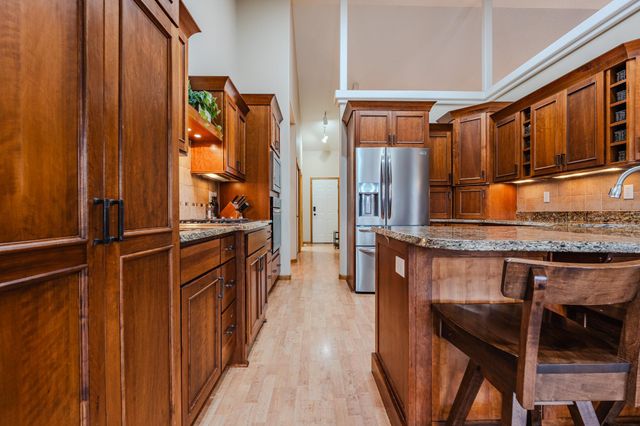 2804 32nd Street S, Fargo, ND 58103
