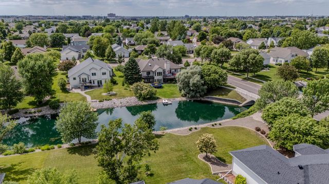 2804 32nd Street S, Fargo, ND 58103