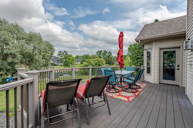 2804 32nd Street S, Fargo, ND 58103