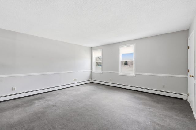 146 Hecla St 2B, Uxbridge, MA 01569