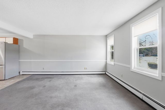 146 Hecla St 2B, Uxbridge, MA 01569