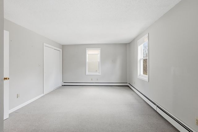 146 Hecla St 2B, Uxbridge, MA 01569