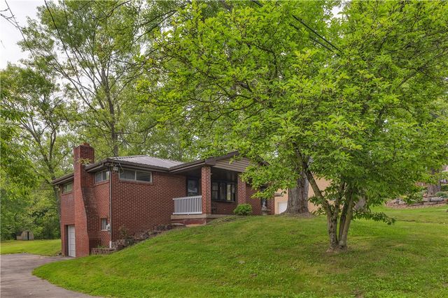 9830 DON DRIVE, North Huntingdon, PA 15642