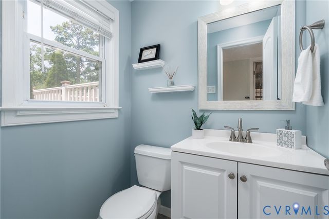 10603 Gayton Rd, Henrico, VA 23238