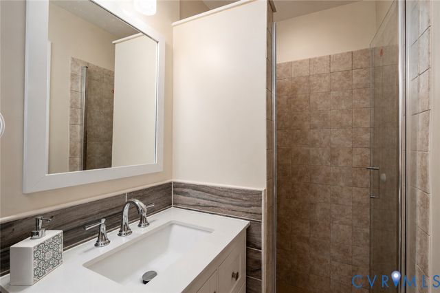 10603 Gayton Rd, Henrico, VA 23238