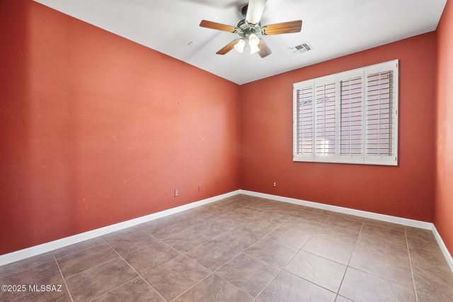 514 N Keyes Road, Green Valley, AZ 85614