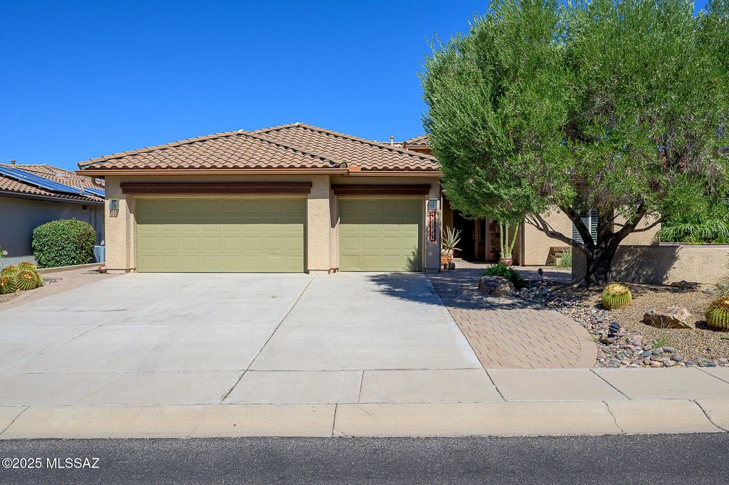 514 N Keyes Road, Green Valley, AZ 85614