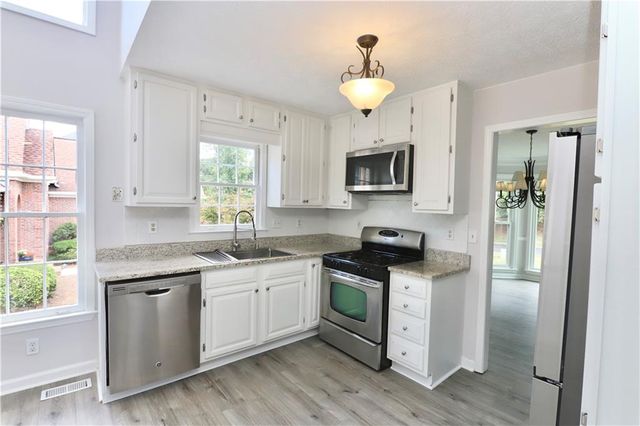 1299 Sweet Bottom Court SW, Marietta, GA 30064