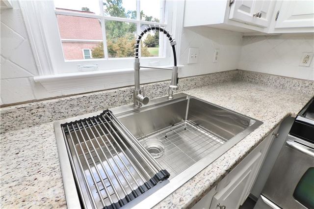1299 Sweet Bottom Court SW, Marietta, GA 30064