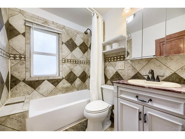 7050 W 5th Ave, Lakewood, CO 80226