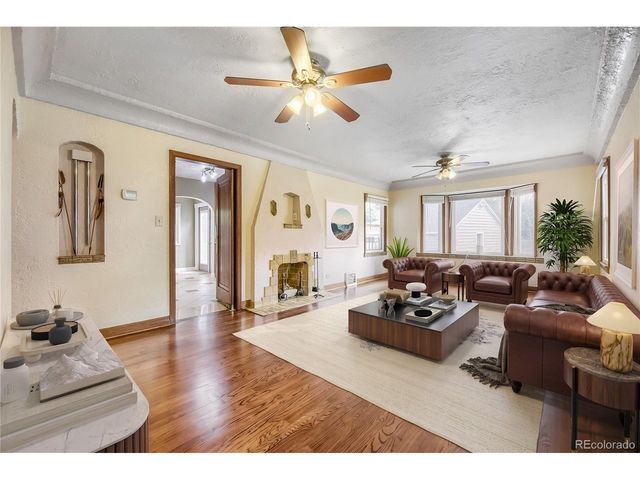 7050 W 5th Ave, Lakewood, CO 80226