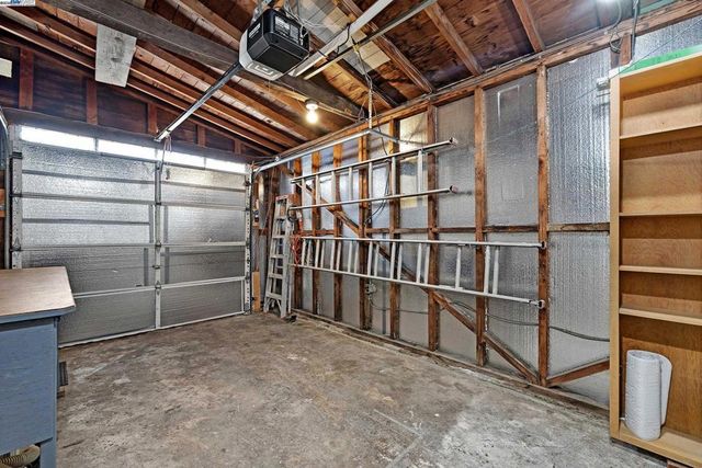 589 S M St, Livermore, CA 94550