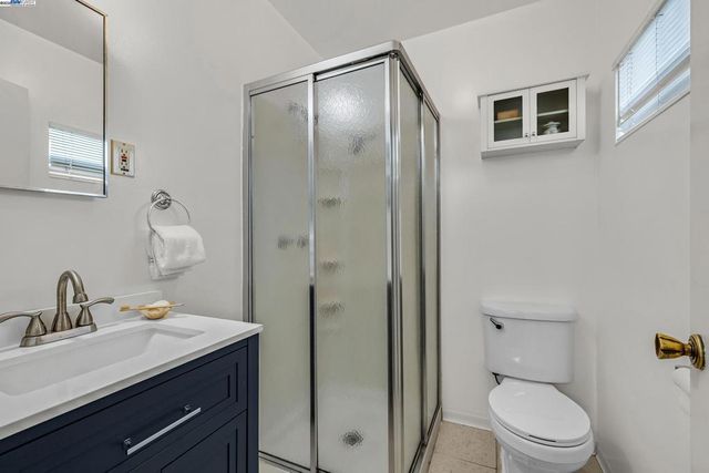 589 S M St, Livermore, CA 94550