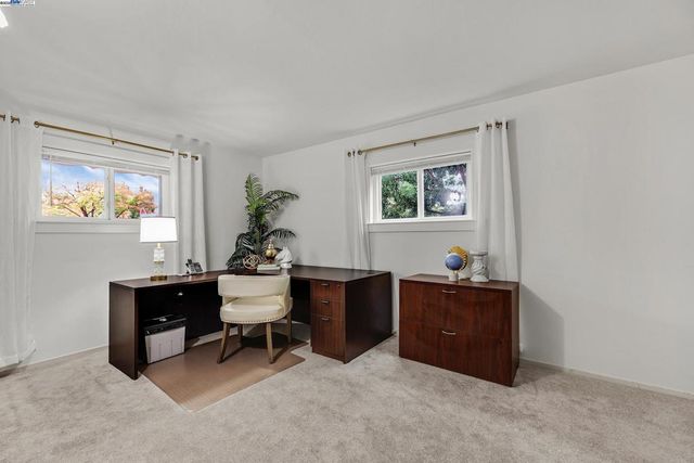 589 S M St, Livermore, CA 94550