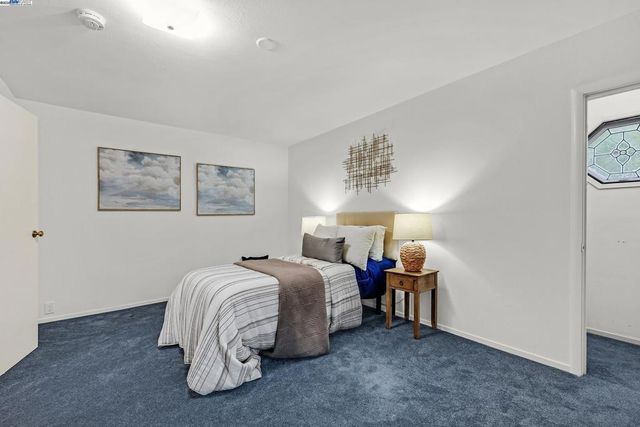 589 S M St, Livermore, CA 94550