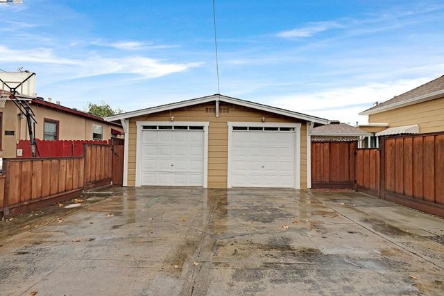 589 S M St, Livermore, CA 94550