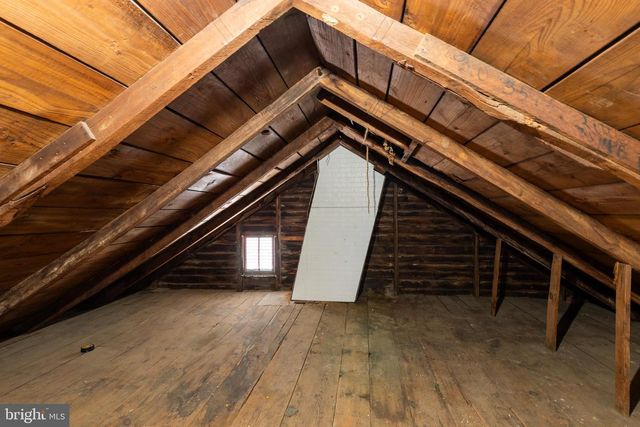 144 W KING ST, Littlestown, PA 17340