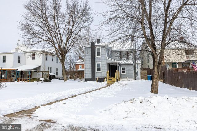 144 W KING ST, Littlestown, PA 17340