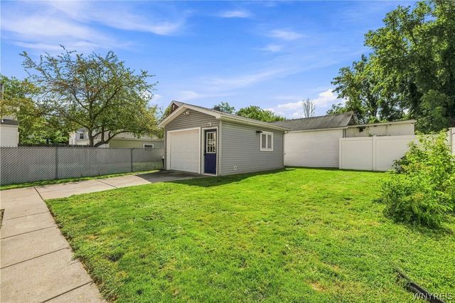 1217 Maple Avenue, Niagara Falls, NY 14305