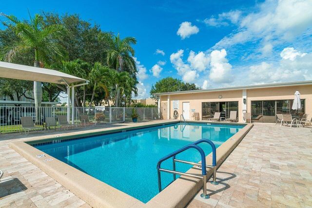 300 N Hwy A1A 105D, Jupiter, FL 33477