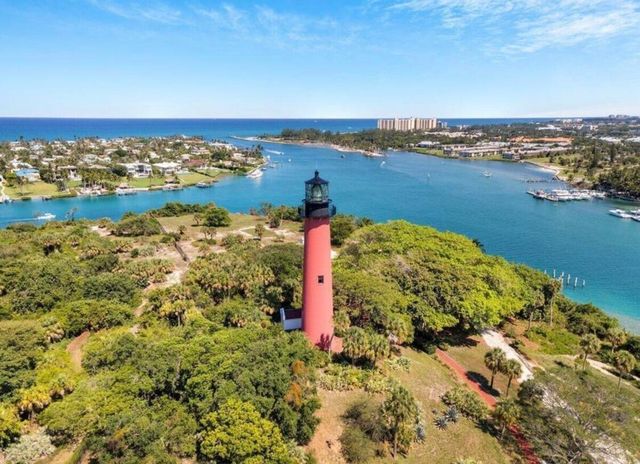 300 N Hwy A1A 105D, Jupiter, FL 33477