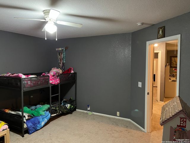 15710 Robin View, San Antonio, TX 78255