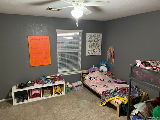 15710 Robin View, San Antonio, TX 78255