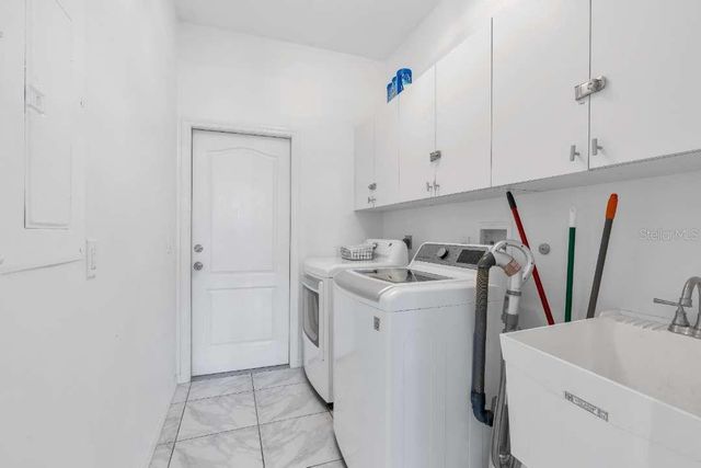 1720 SW 49TH LANE, Cape Coral, FL 33914