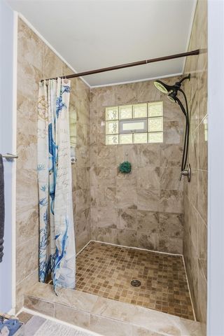 47202 N Sunset Circle, Bloomingdale, MI 49026