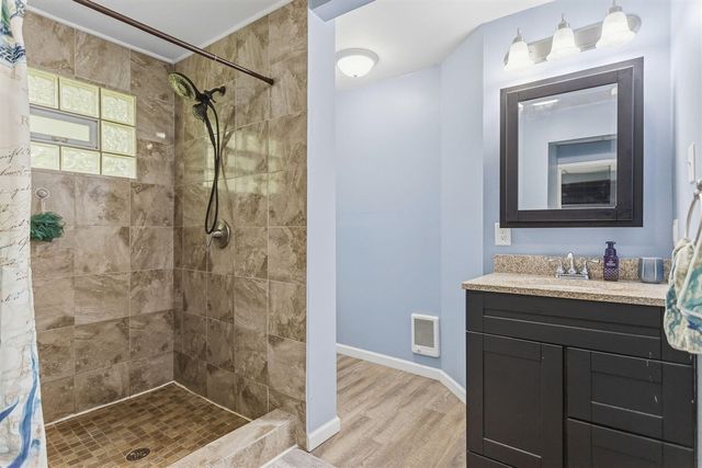 47202 N Sunset Circle, Bloomingdale, MI 49026