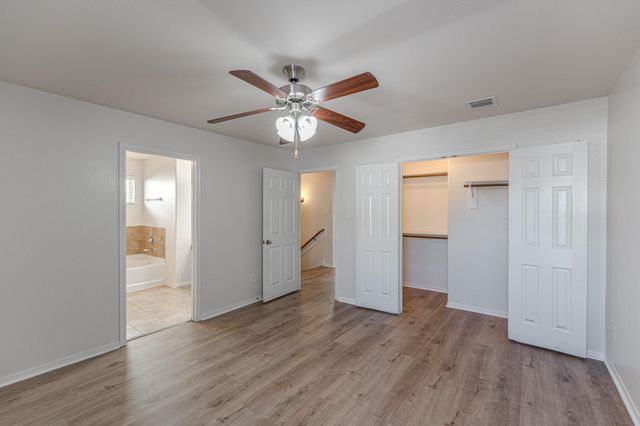 13527 Vista De Oro Street, Houston, TX 77070